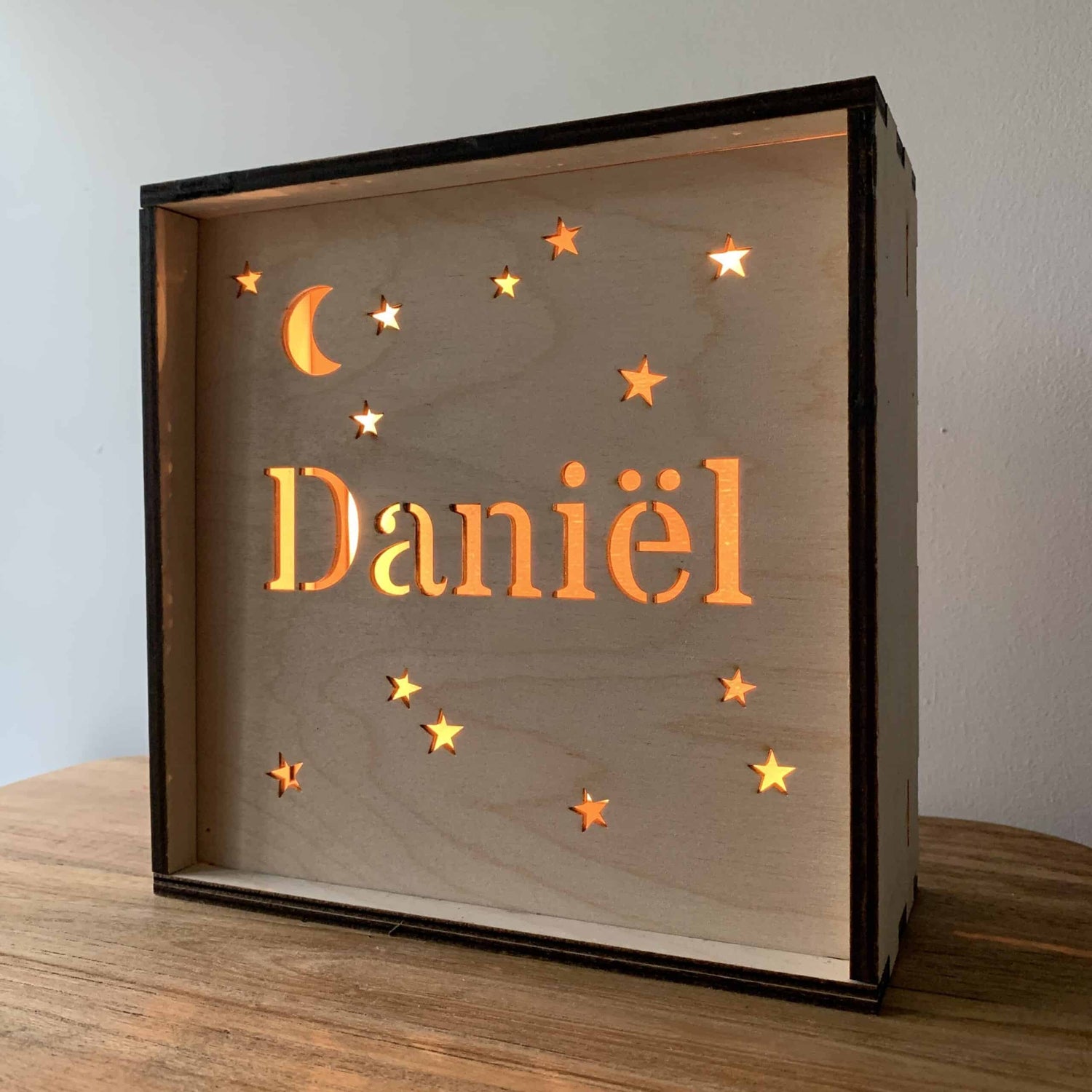 Houten lightbox met thema naar keuze