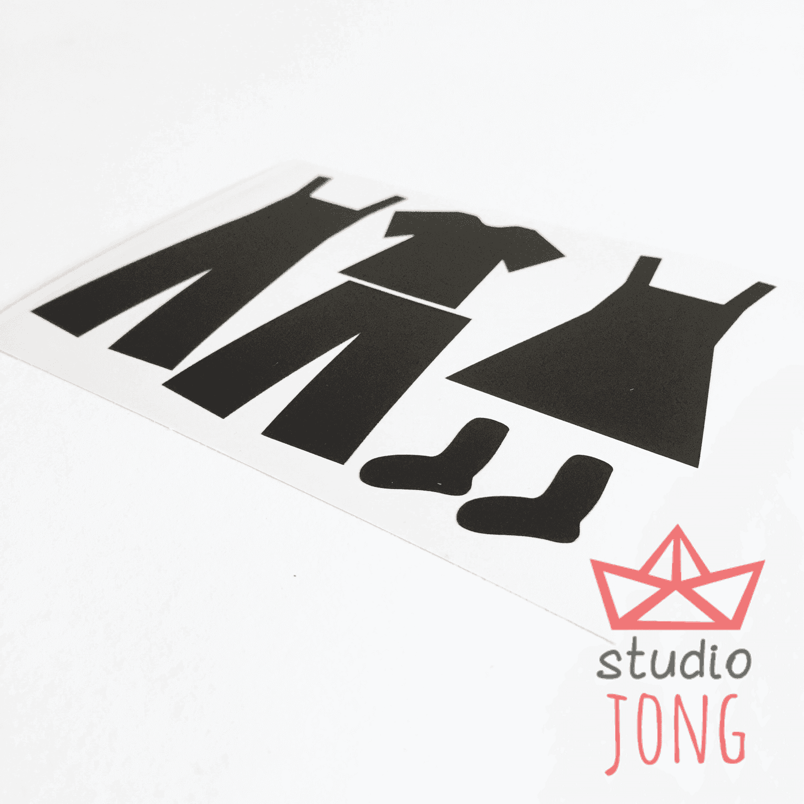 Opruimstickers poppenkleding/verkleedkleding