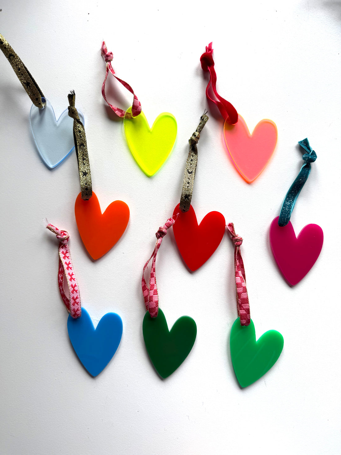 Hartje tashanger, kerstboomhanger, paastakhanger acryl