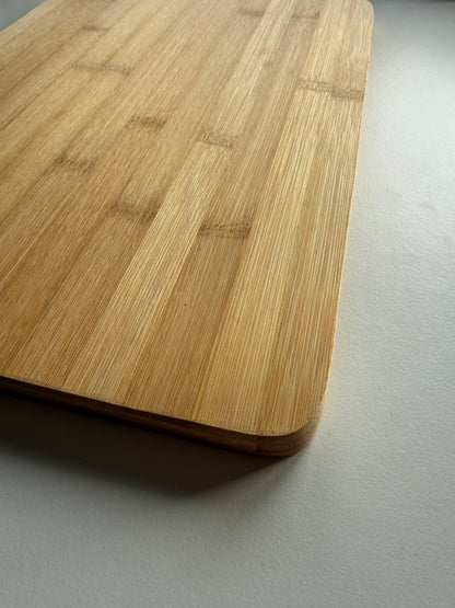 Borrelplank met tekst naar keuze