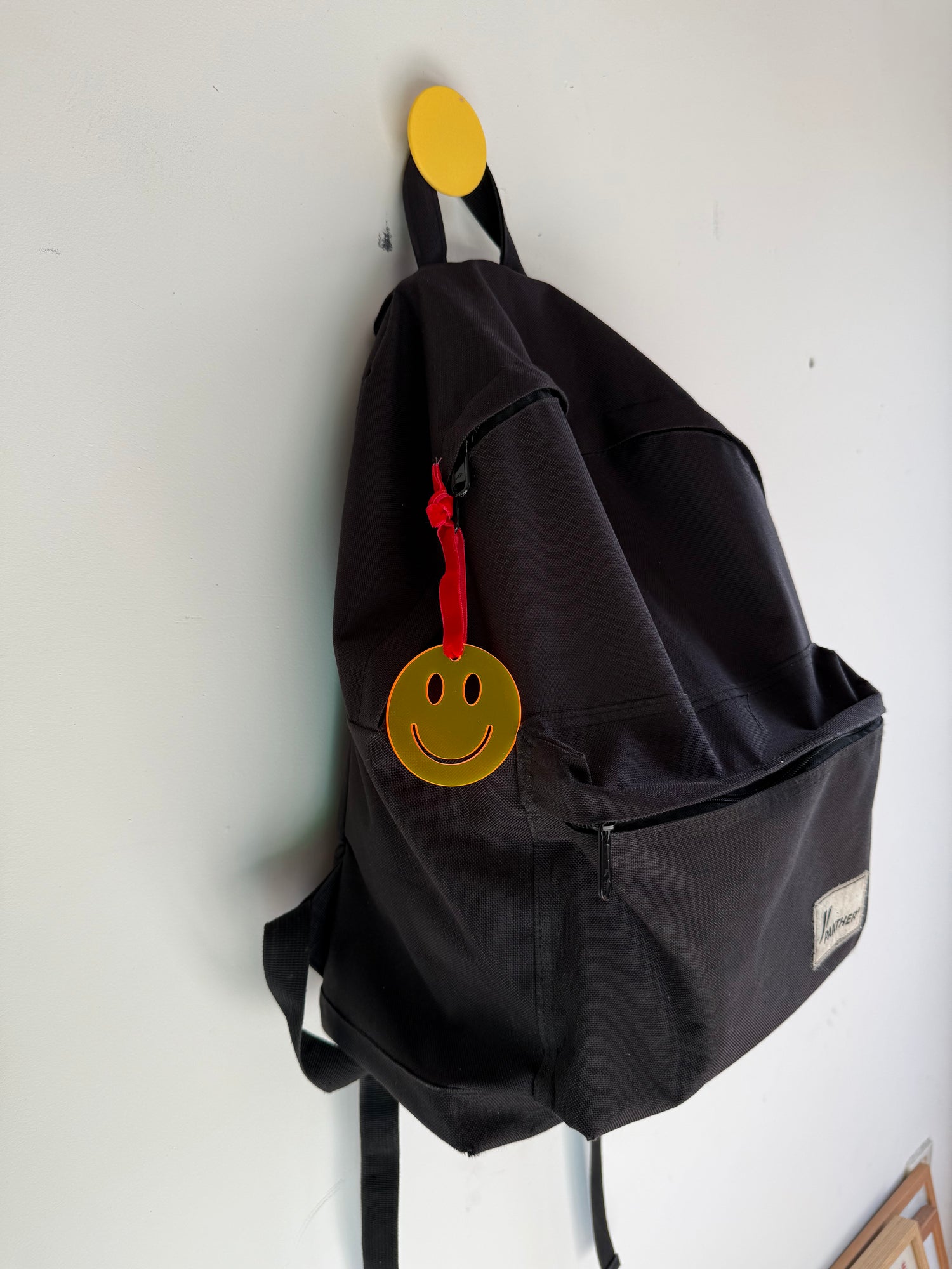 Smiley tashanger, kerstboomhanger, paastakhanger acryl