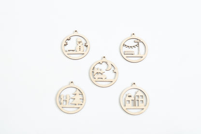 Houten kerstballen set winterdorp