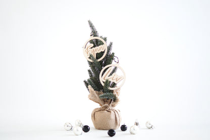 Houten kerstbal met naam