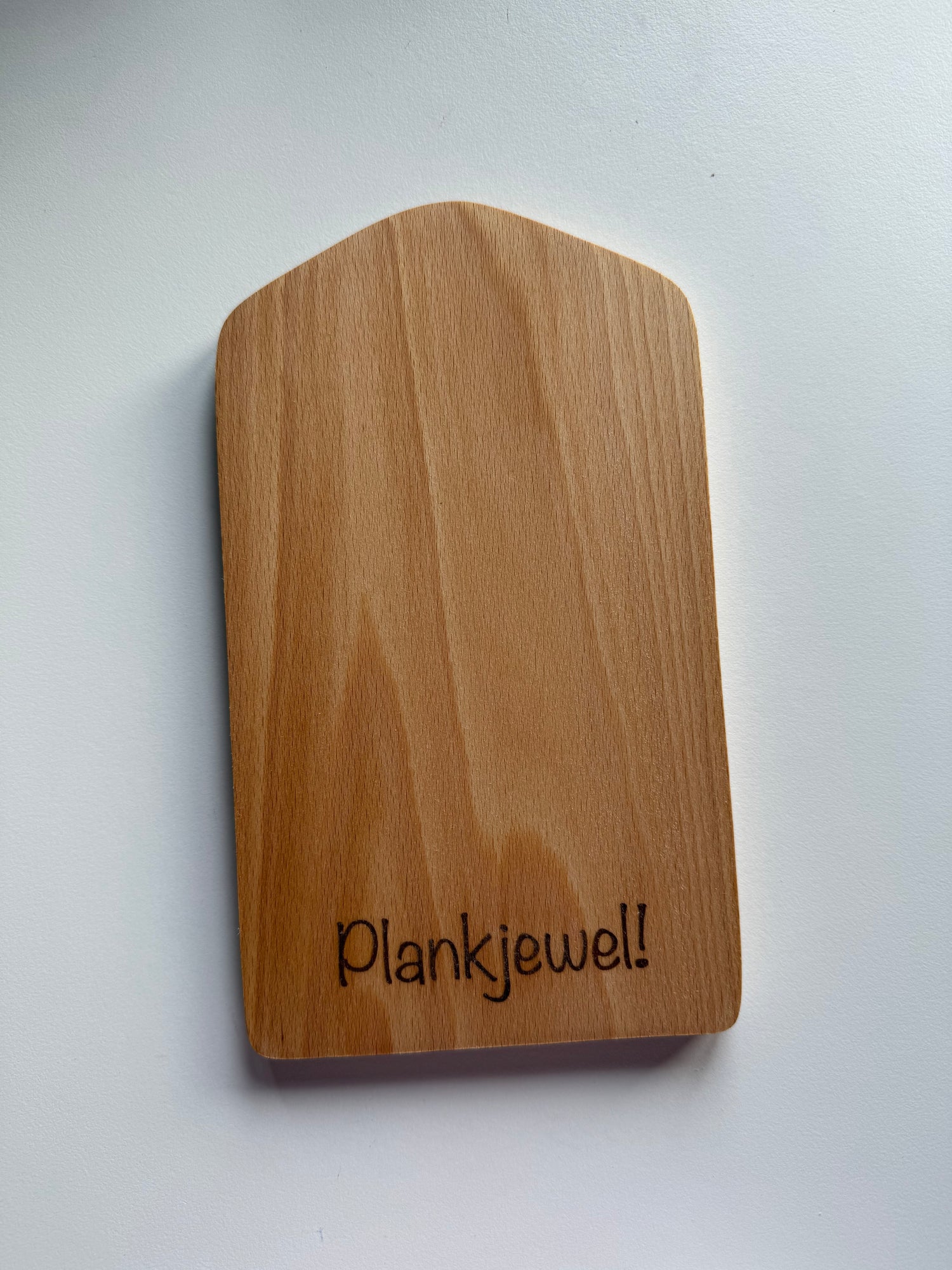 Borrelplankje met tekst: Plankjewel!