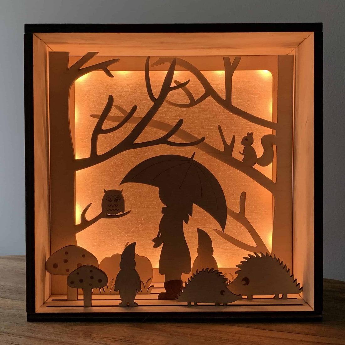 Houten lightbox met thema naar keuze