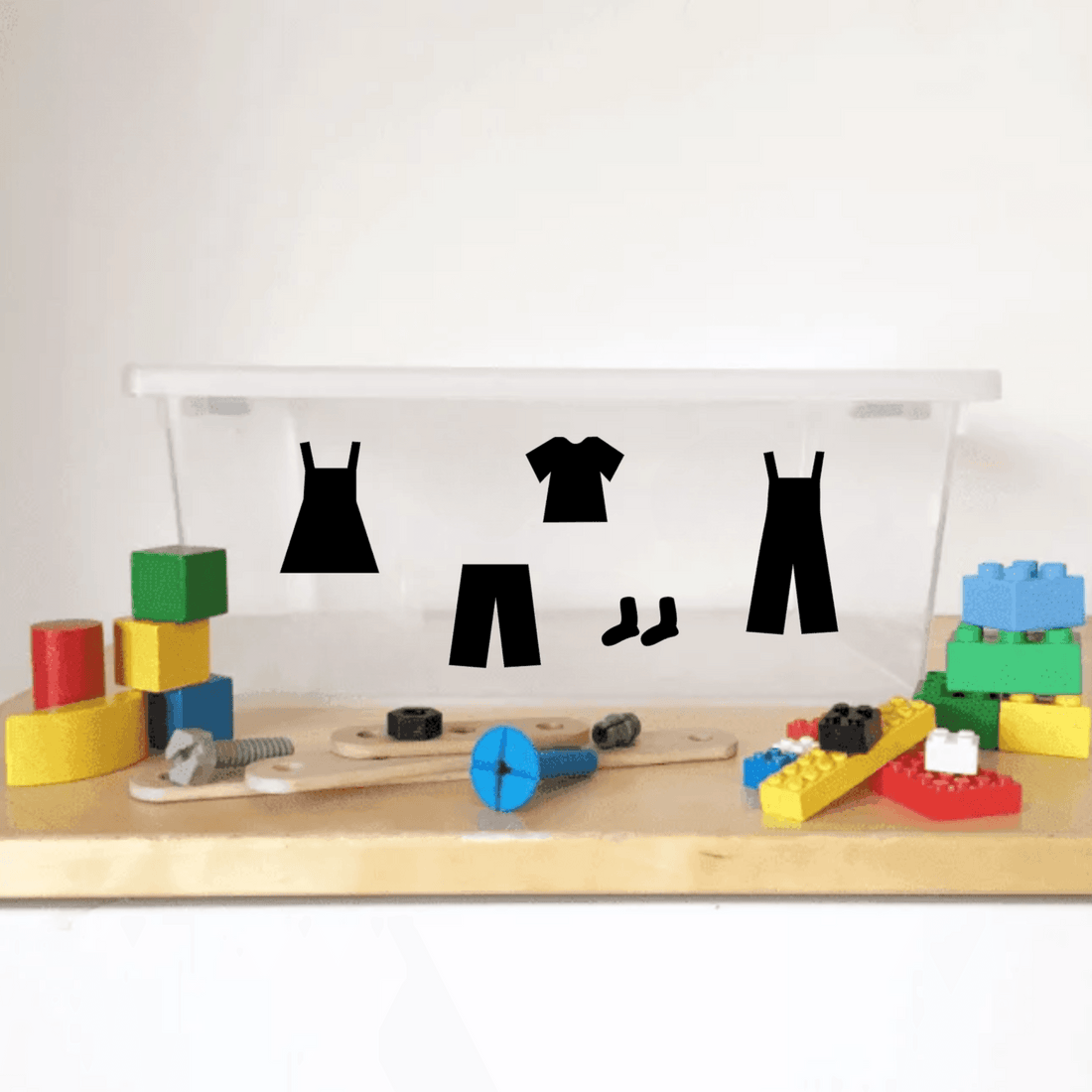 Opruimstickers poppenkleren verkleedkleren